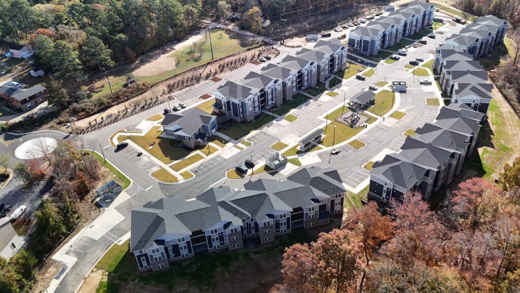 New Bern Crossing apartments in Raleigh, NC